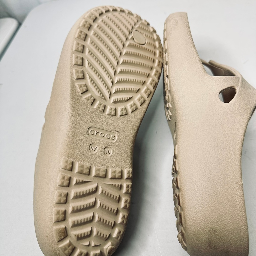 Crocs Capri V Flip Flop Sandals Womens 10 Tan Beige Thong Wedge 202502 - Picture 5 of 5